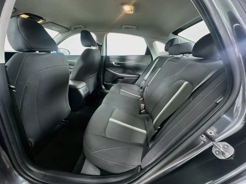 Used 2025 Hyundai Sonata SEL FWD image 27