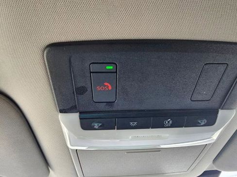 Certified 2025 Nissan Pathfinder SL AWD/4WD image 28