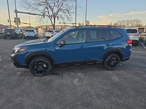 Used 2025 Subaru Forester Wilderness w/ Wilderness Package image 4