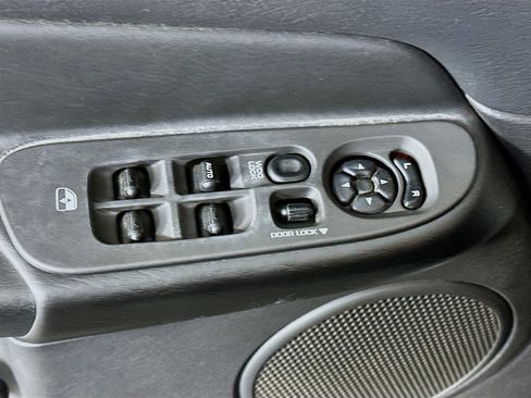 Used 2005 Dodge Ram 1500 Truck SLT RWD image 15