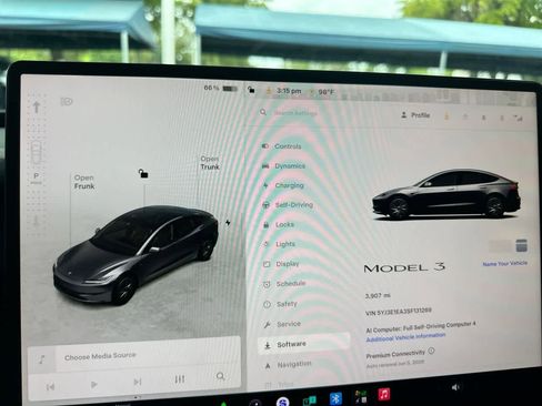Used 2025 Tesla Model 3 RWD image 16