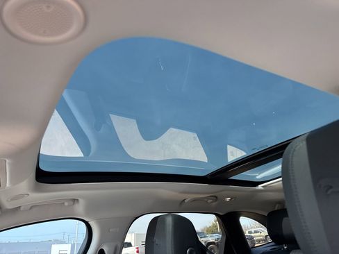 Used 2023 Jaguar F-PACE S image 13