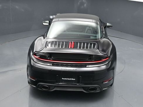 Certified 2026 Porsche 911 Targa 4S AWD/4WD image 15