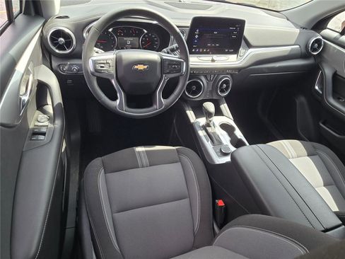 Used 2024 Chevrolet Blazer LT w/ Driver Confidence Package image 15