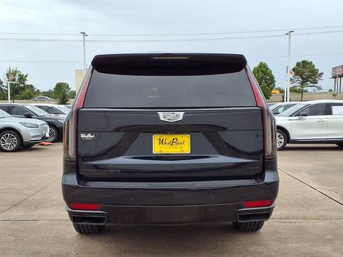 Used 2023 Cadillac Escalade ESV Sport Platinum w/ LPO, ONYX Package RWD image 23
