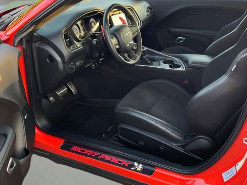 Used 2018 Dodge Challenger T/A image 15