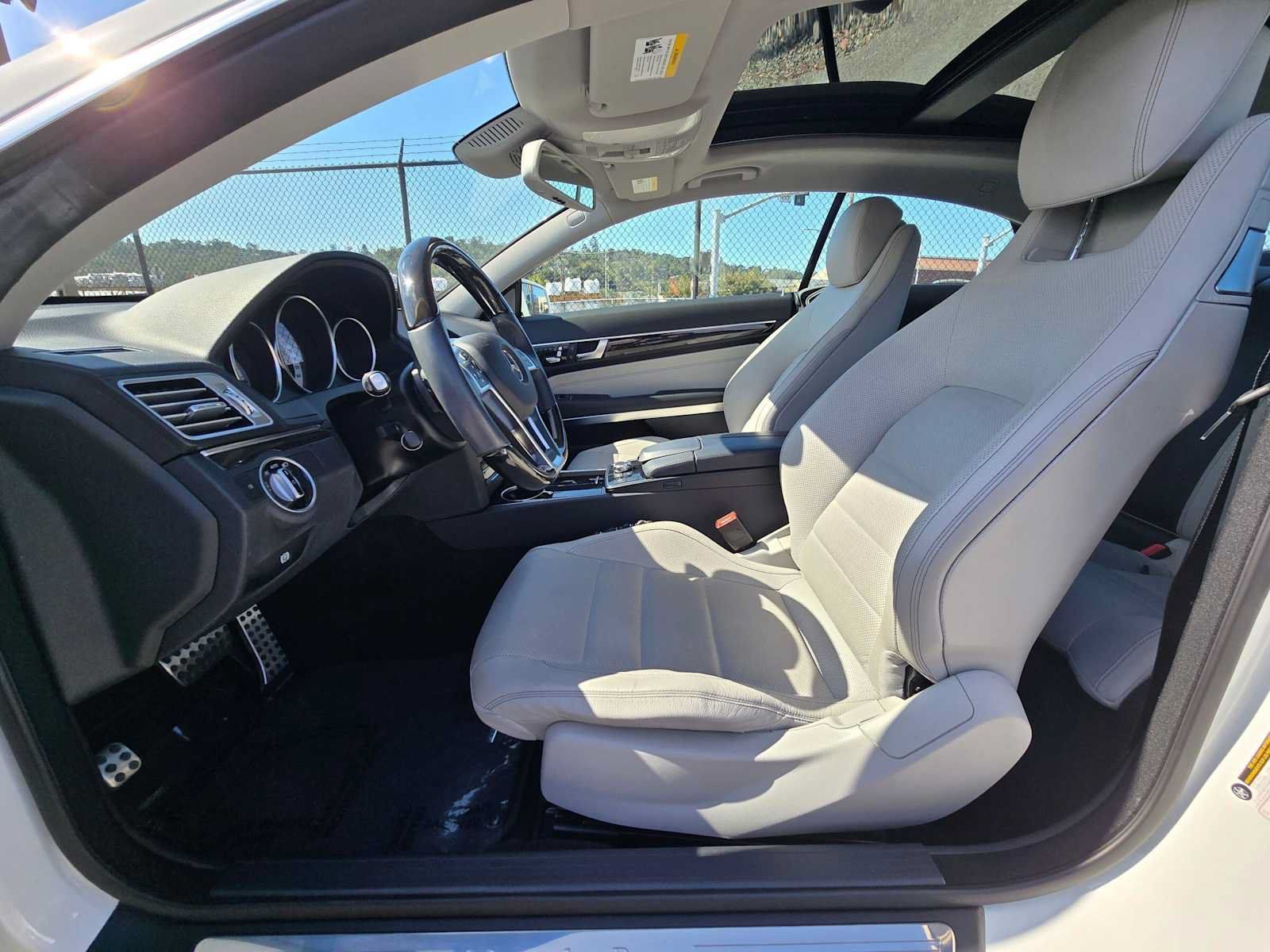Used 2017 Mercedes-Benz E 400 Coupe image 15