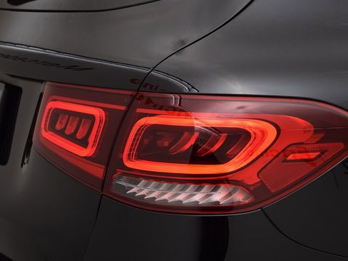 Certified 2022 Mercedes-Benz GLC 300 image 13