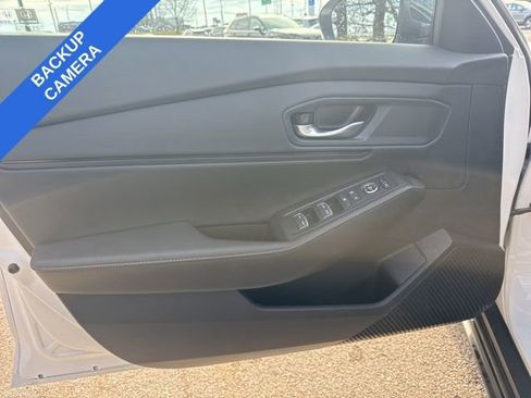 Used 2025 Honda Accord Sport image 10