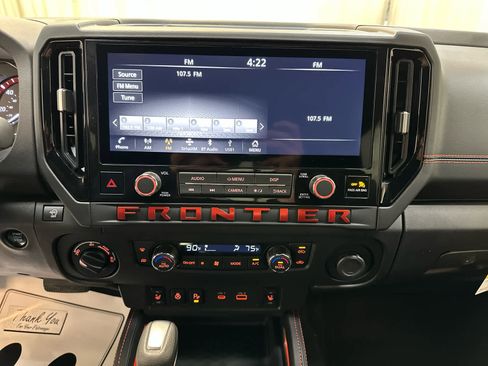 New 2026 Nissan Frontier PRO-4X w/ Pro-4x Convenience Package image 5