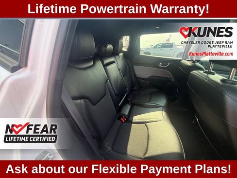 Used 2024 Jeep Compass Latitude AWD/4WD image 40