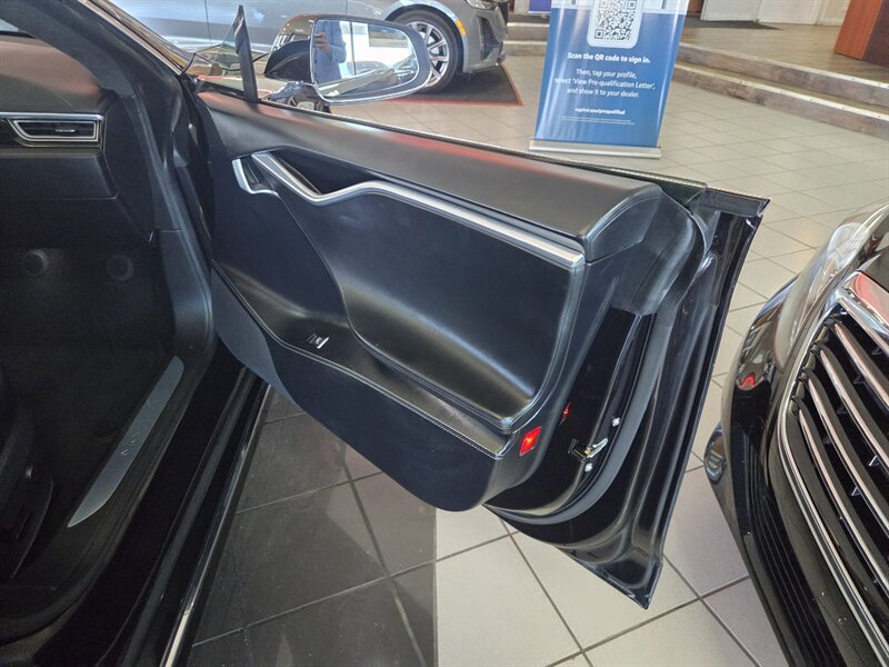 Used 2016 Tesla Model S 90D AWD/4WD image 17