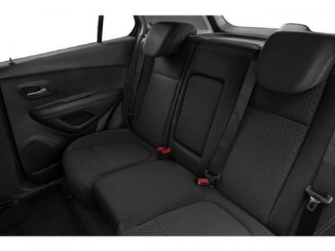 Used 2019 Chevrolet Trax LS image 17