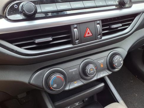 Certified 2024 Kia Forte LX image 6