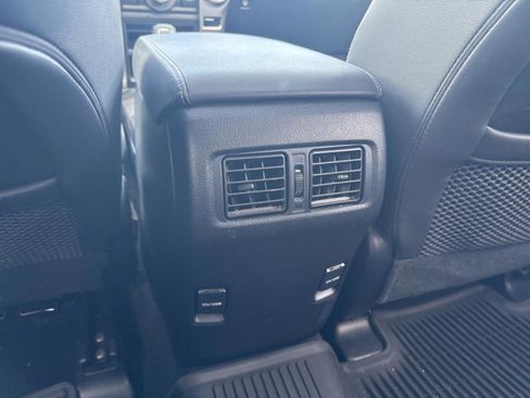 Used 2019 Toyota 4Runner SR5 Premium image 15