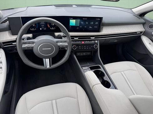 Certified 2025 Hyundai Sonata SEL image 11