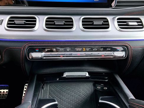 Certified 2024 Mercedes-Benz GLE 53 AMG 4MATIC Coupe image 35