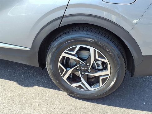 Used 2024 Kia Sportage LX image 26