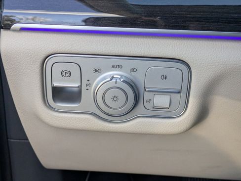 Used 2020 Mercedes-Benz GLE 350 GLE 350 image 31