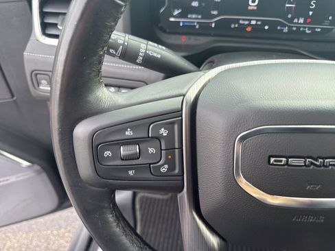 Used 2023 GMC Yukon XL Denali Ultimate image 20
