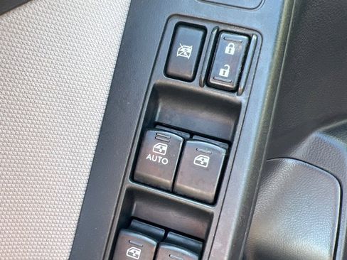 Used 2014 Subaru Forester 2.5i image 24