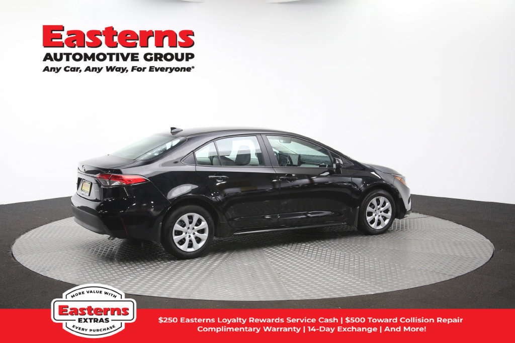 Used 2026 Toyota Corolla LE FWD image 43