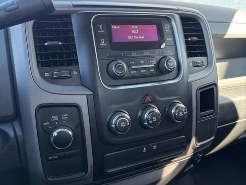 Used 2017 RAM 1500 ST w/ SXT Appearance Group image 15