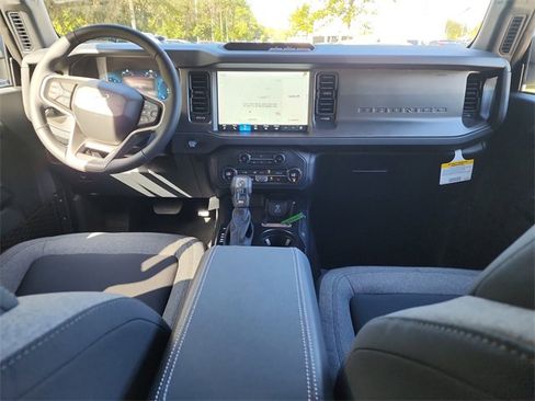 New 2025 Ford Bronco Big Bend image 11