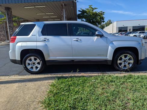 Used 2013 GMC Terrain SLE FWD image 8