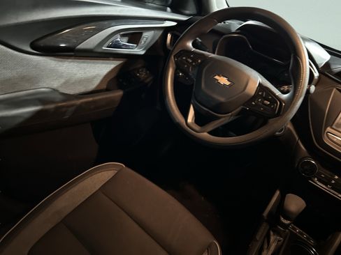 Used 2022 Chevrolet TrailBlazer LT image 18