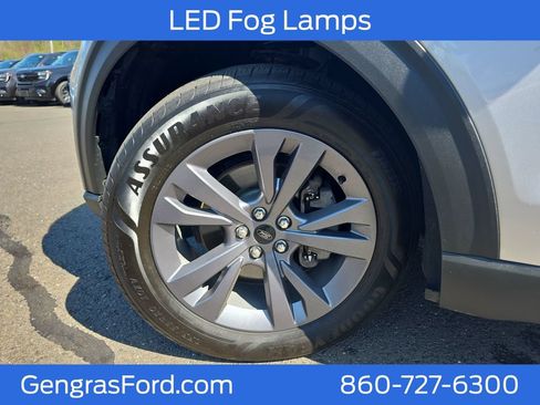 Certified 2022 Ford Explorer XLT w/ Equipment Group 202A AWD/4WD image 15