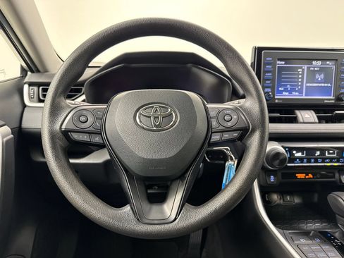 Used 2020 Toyota RAV4 LE w/ All Weather Liner Package AWD/4WD image 22