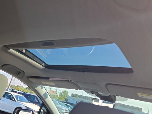 Used 2024 Honda Odyssey EX-L image 13