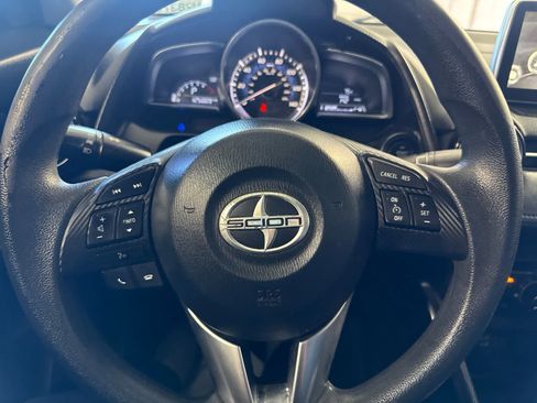 Used 2016 Scion iA FWD image 22