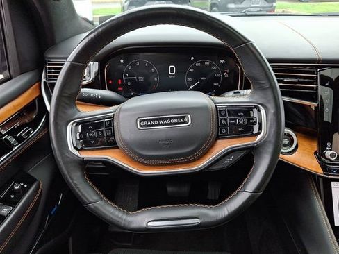 Certified 2022 Jeep Grand Wagoneer Series III AWD/4WD image 26