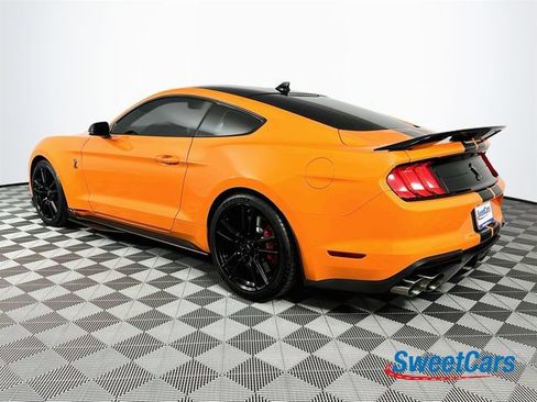 Used 2020 Ford Mustang Shelby GT500 w/ Technology Package RWD image 5