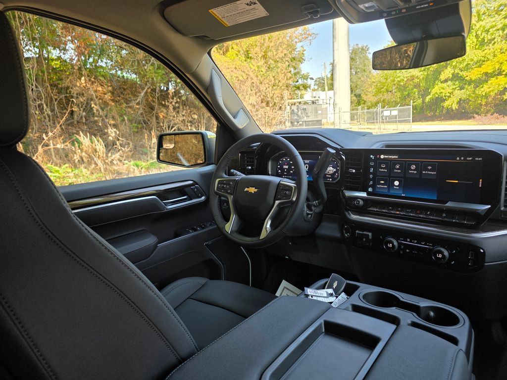 New 2026 Chevrolet Silverado 1500 LT AWD/4WD image 12
