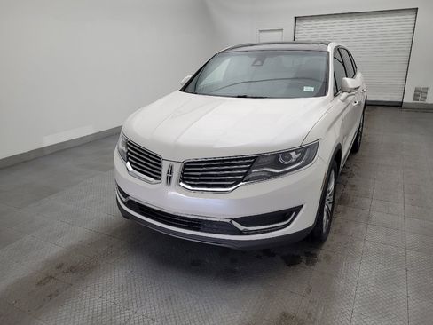 Used 2017 Lincoln MKX Reserve image 15