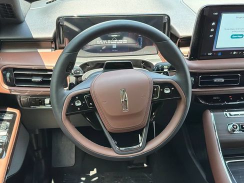 New 2026 Lincoln Aviator Reserve AWD/4WD image 24