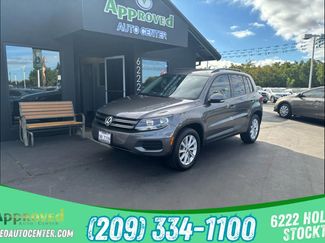 Used 2017 Volkswagen Tiguan Limited w/ Premium Package image 1