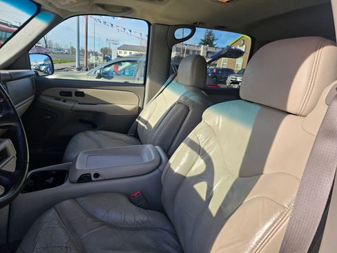 Used 2001 GMC Yukon XL SLT image 26
