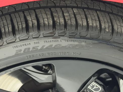 Used 2019 Bentley Bentayga AWD/4WD image 45
