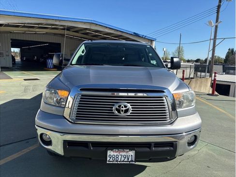 Used 2010 Toyota Tundra Limited image 4