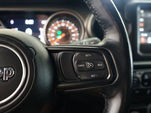 Used 2019 Jeep Wrangler Unlimited Sport S image 31