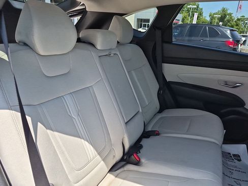 Used 2025 Hyundai Tucson SEL FWD image 31