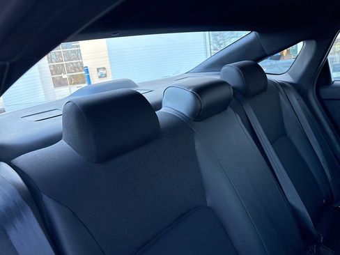 Used 2023 Honda Civic Sport image 26