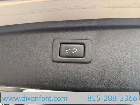 Used 2016 Subaru Outback 2.5i Limited image 27