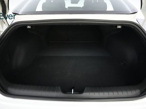 Used 2024 Hyundai Ioniq 6 Limited image 8