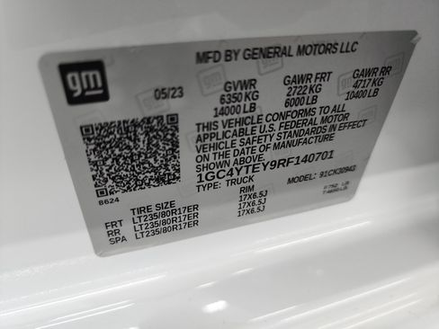 Used 2024 Chevrolet Silverado 3500 LT w/ Convenience Package AWD/4WD image 55