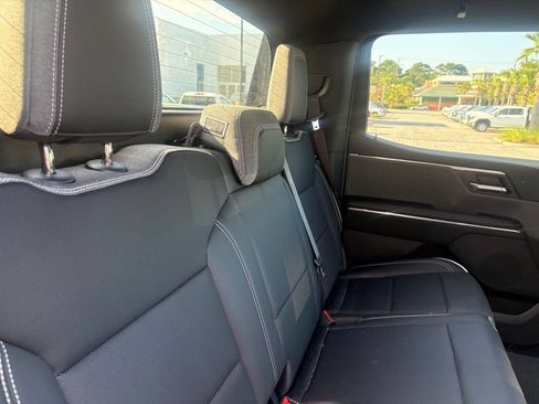 Used 2026 GMC Sierra EV Elevation AWD/4WD image 10